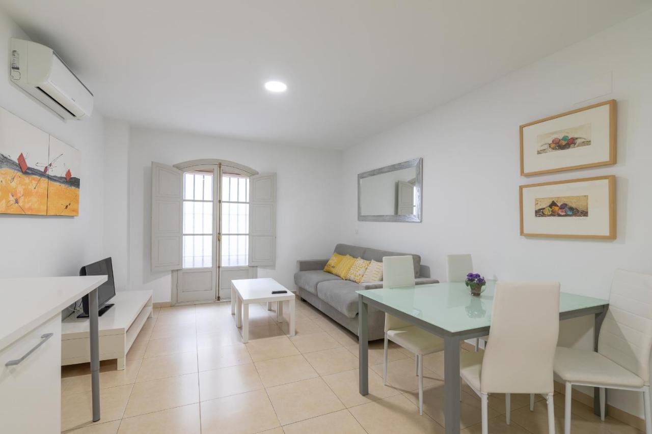 Reservaloen Plaza Del Salvador Sevilla Eksteriør billede