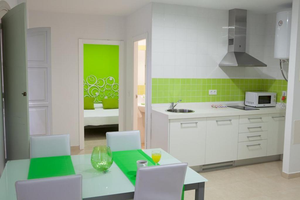 Reservaloen Plaza Del Salvador Sevilla Eksteriør billede