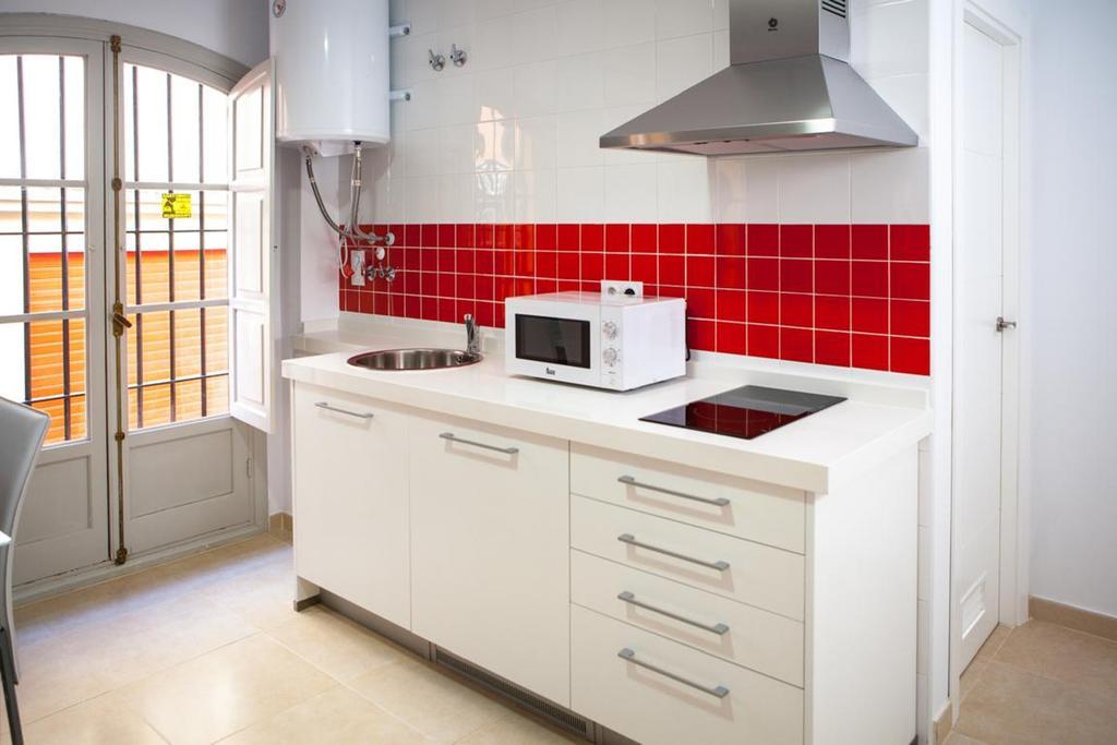 Reservaloen Plaza Del Salvador Sevilla Eksteriør billede